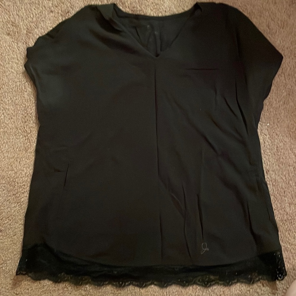 V neck scrub top with lace trim